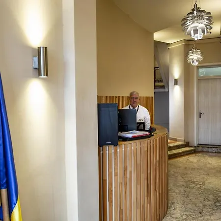 Apartamento The Cozy Nest Downtown With Balcony By Pretty