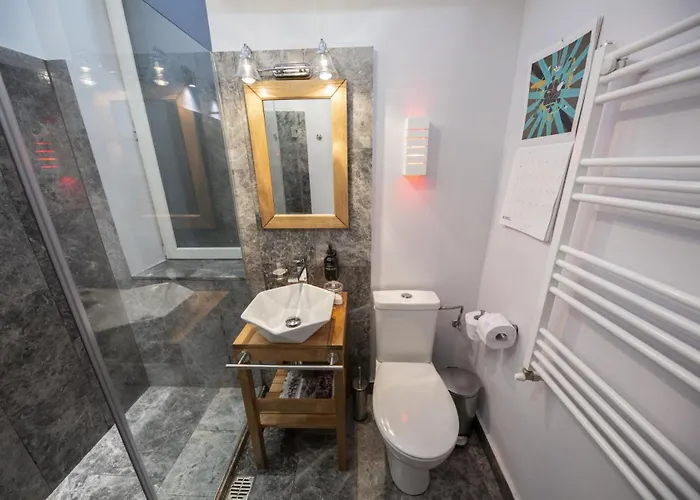 Lejlighed The Cozy Nest Downtown With Balcony By Pretty Bukarest